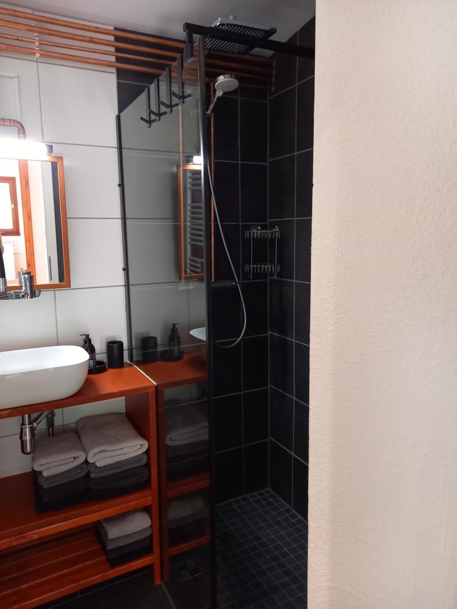 Helminghausen Explorer'S Lodge & Camping מראה חיצוני תמונה